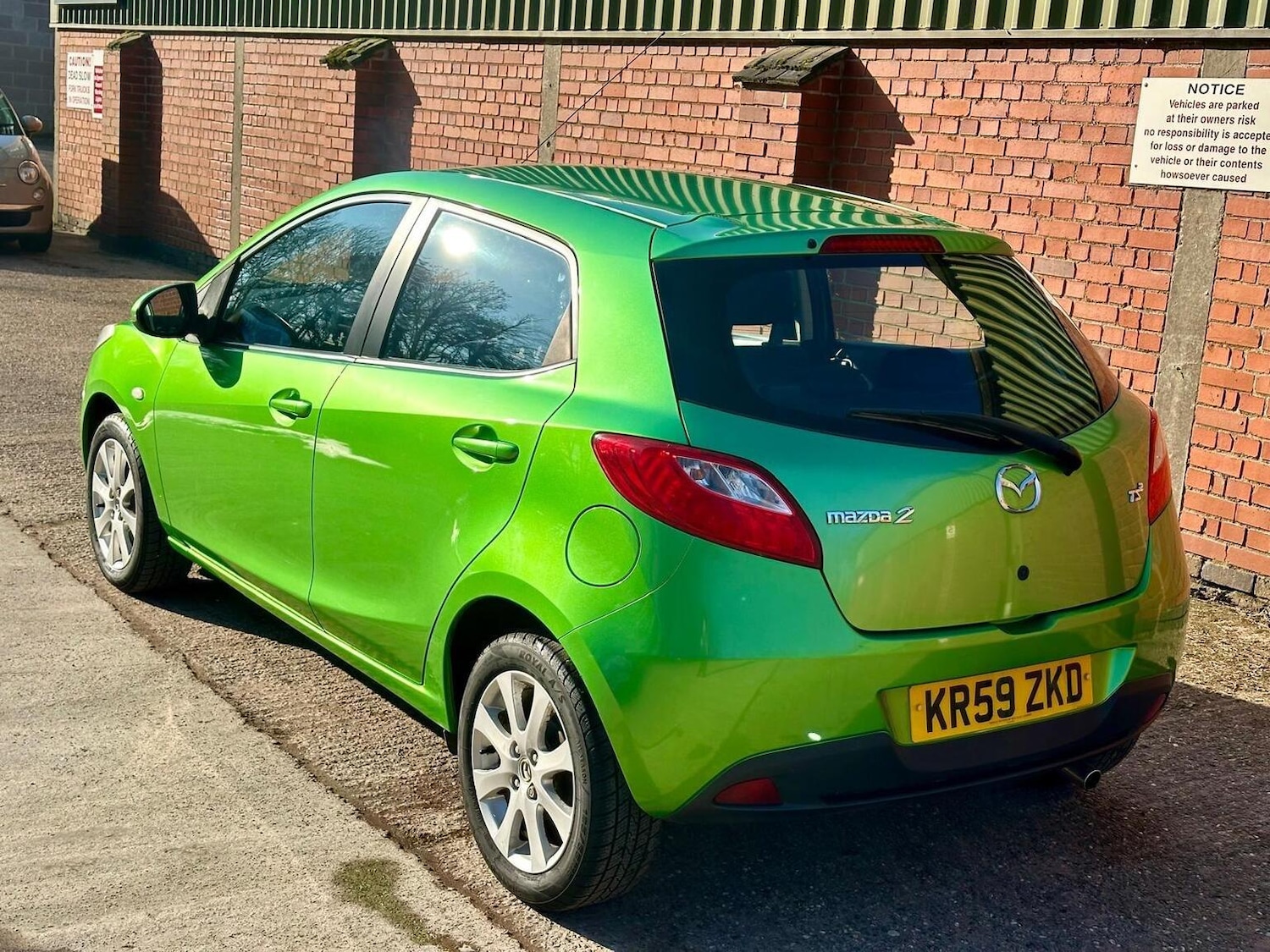 Used Mazda Mazda2 2009 for sale - 77774698: Photo 19