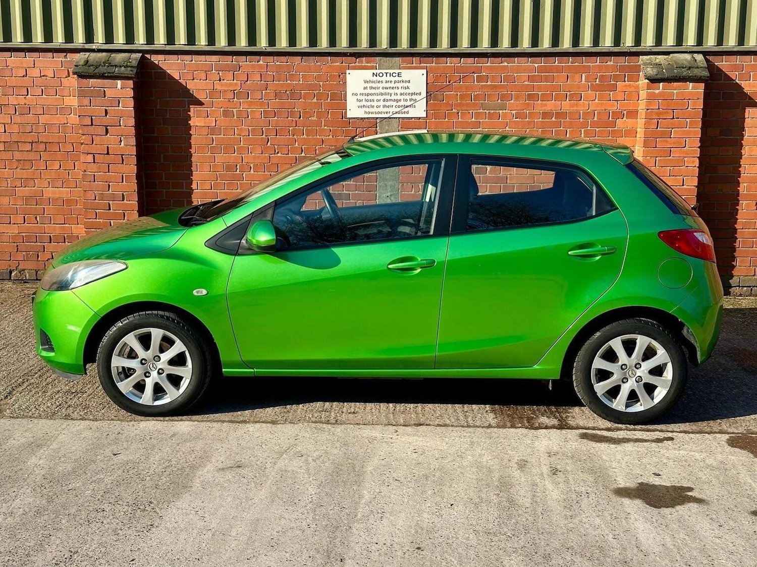 Used Mazda Mazda2 2009 for sale - 77774698: Photo 20