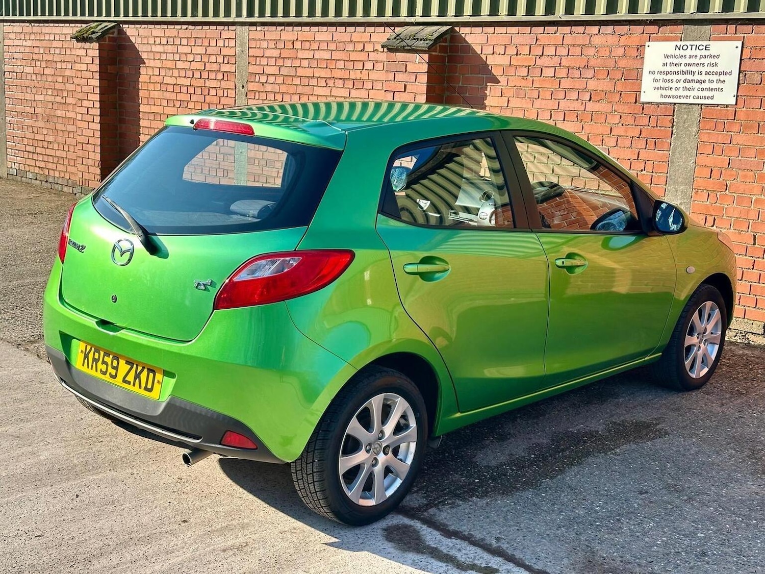 Used Mazda Mazda2 2009 for sale - 77774698: Photo 24