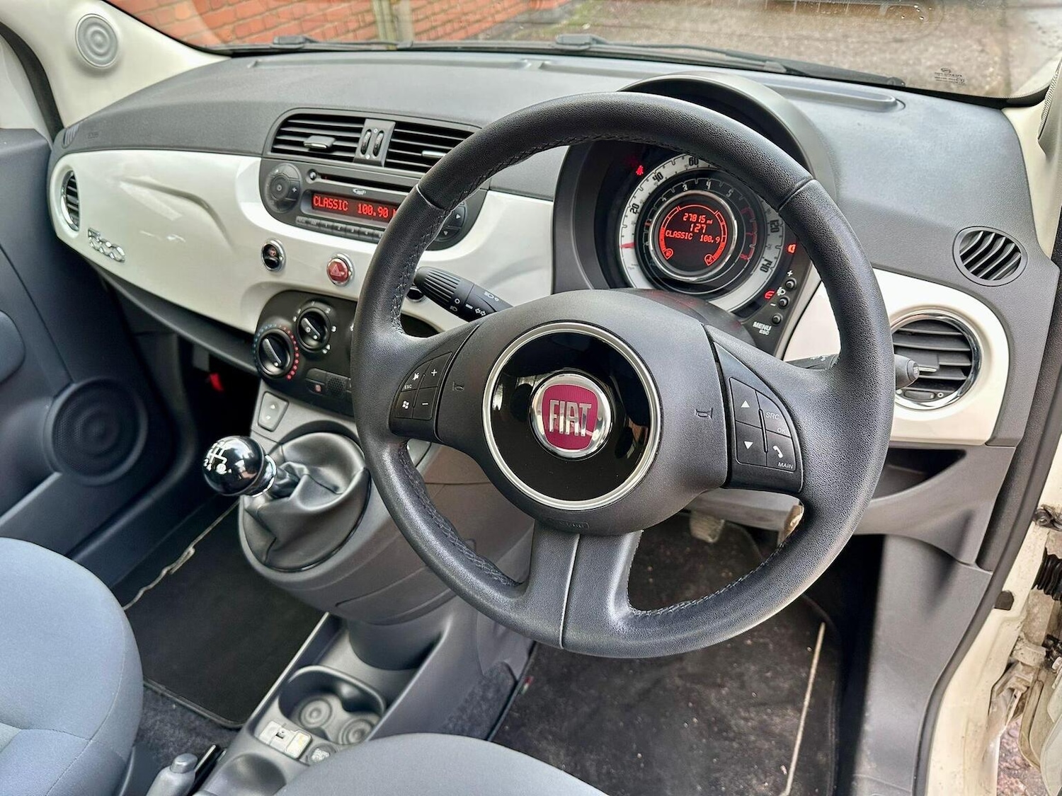 Used Fiat 500 2010 for sale - 77233760: Photo 6