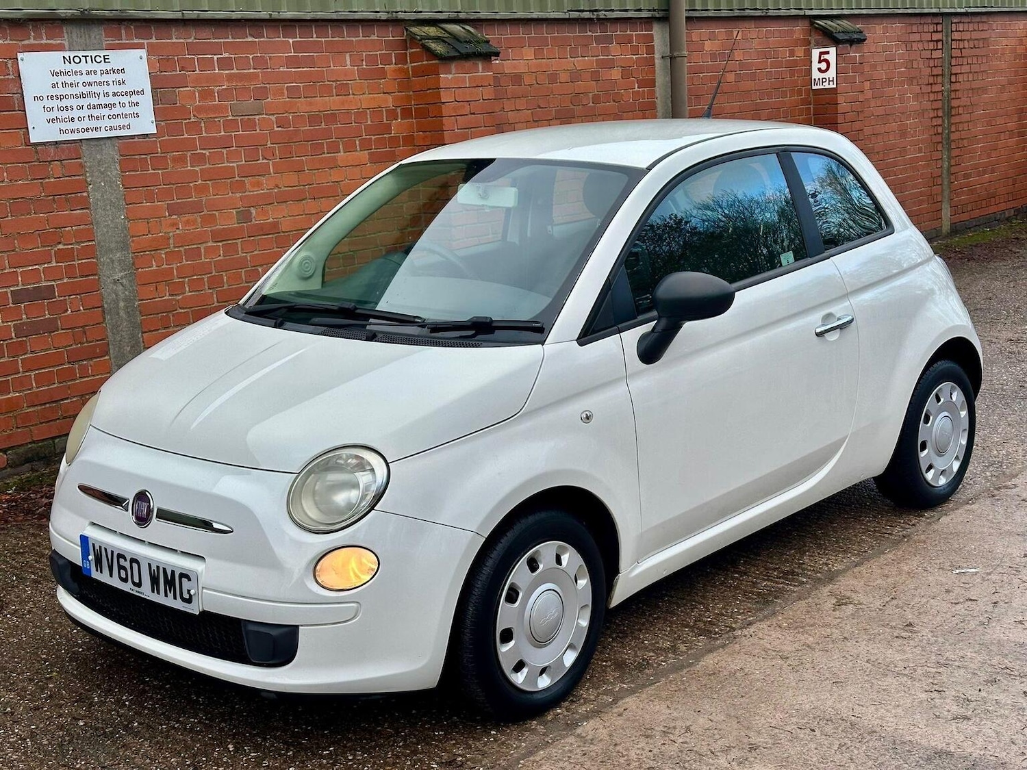 Used Fiat 500 2010 for sale - 77233760: Photo 8