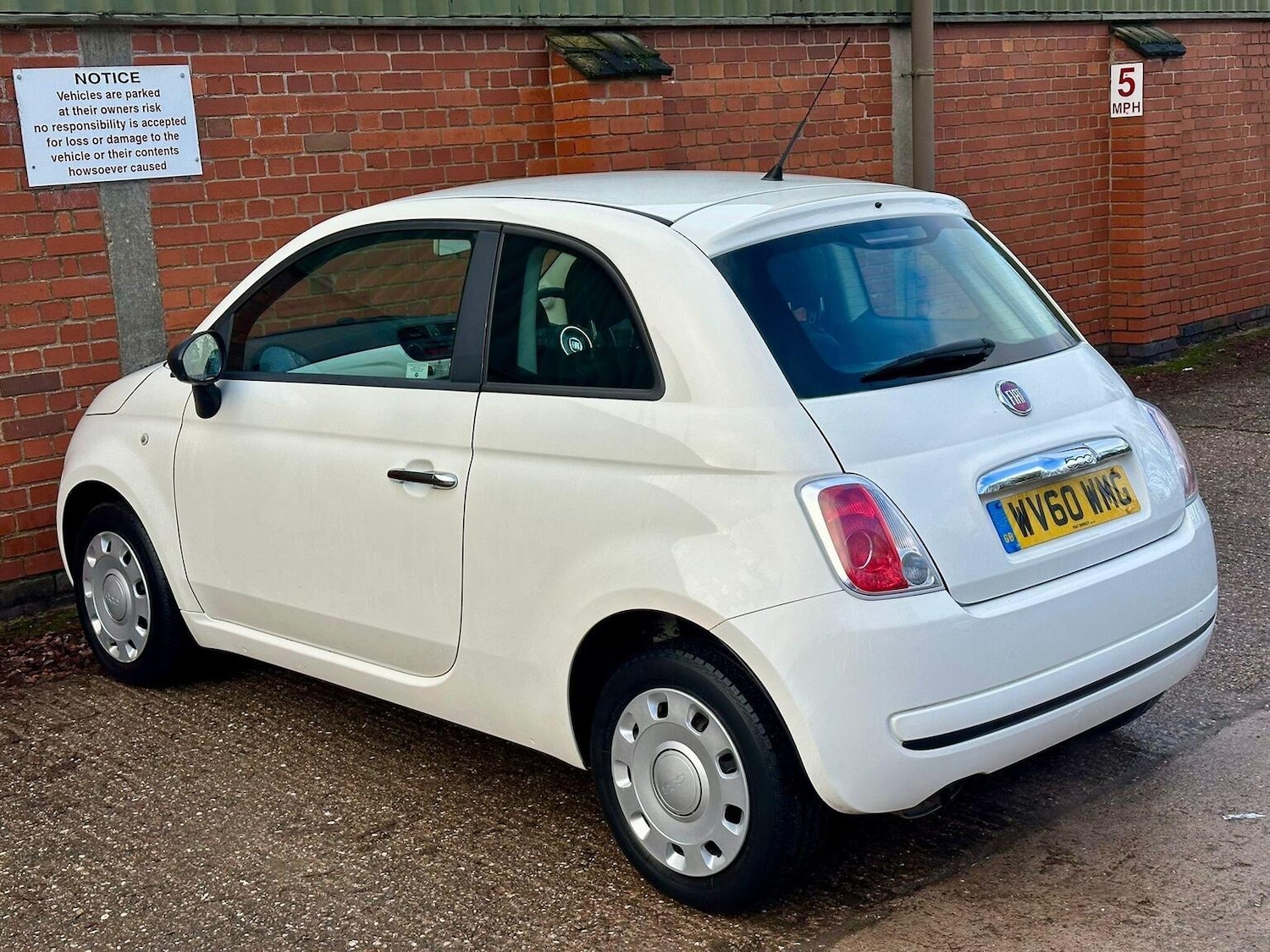 Used Fiat 500 2010 for sale - 77233760: Photo 9