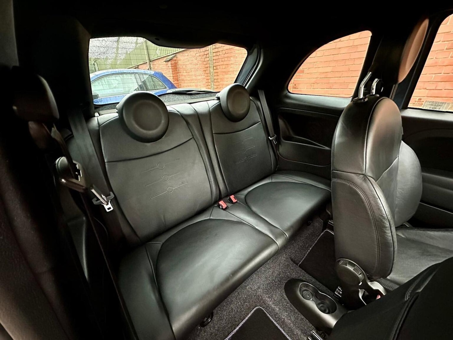 Used Fiat 500 2011 for sale - 77020587: Photo 5