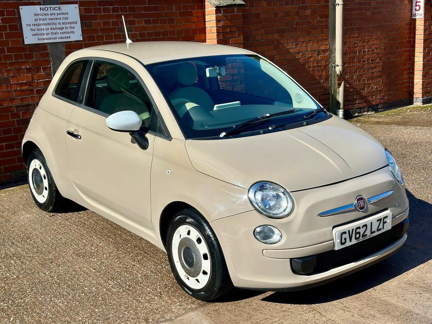 Used Fiat 500 2013 for sale - 78025761: Photo 2