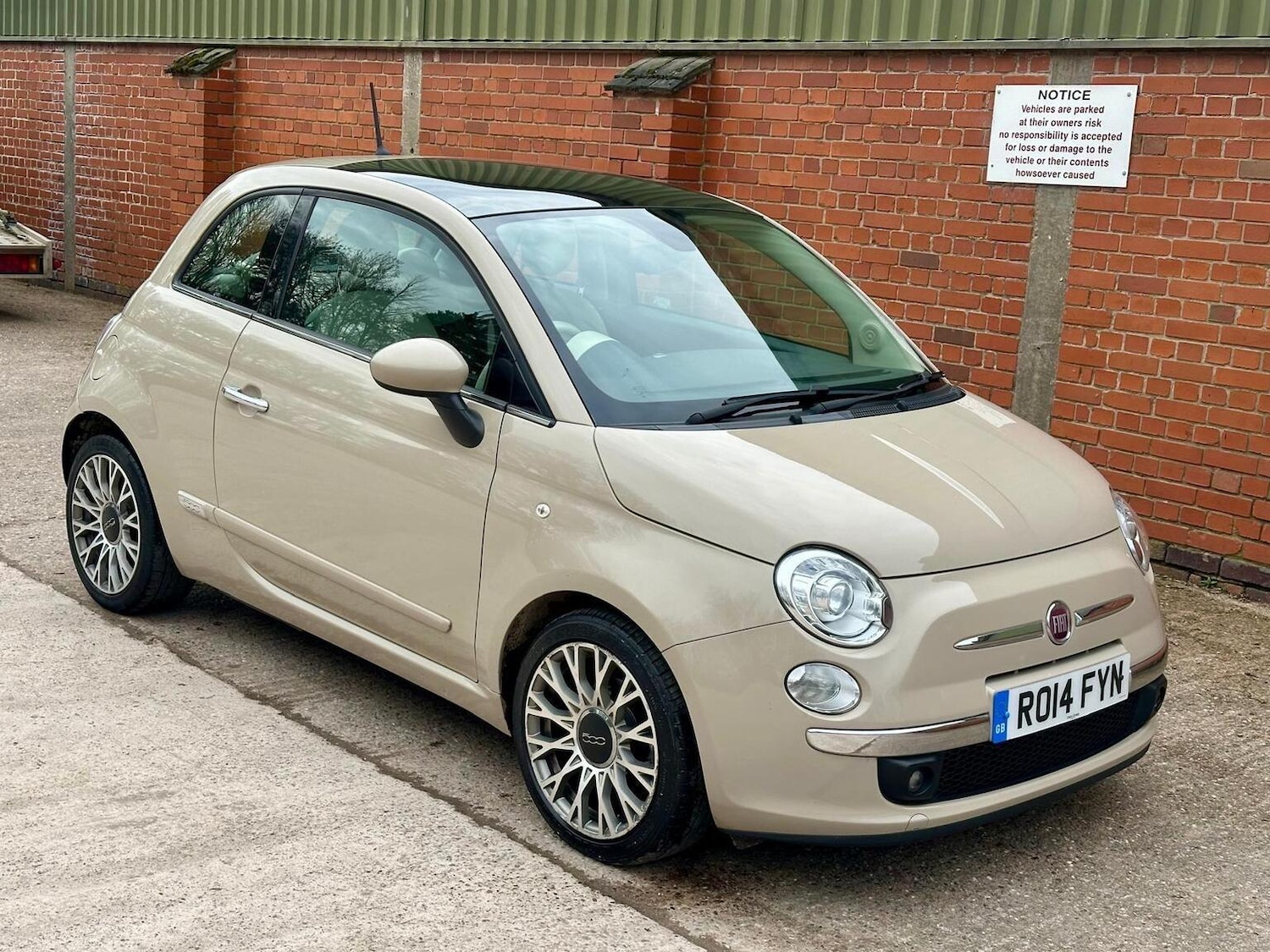 Used Fiat 500 2014 for sale - 77774713: Photo 9