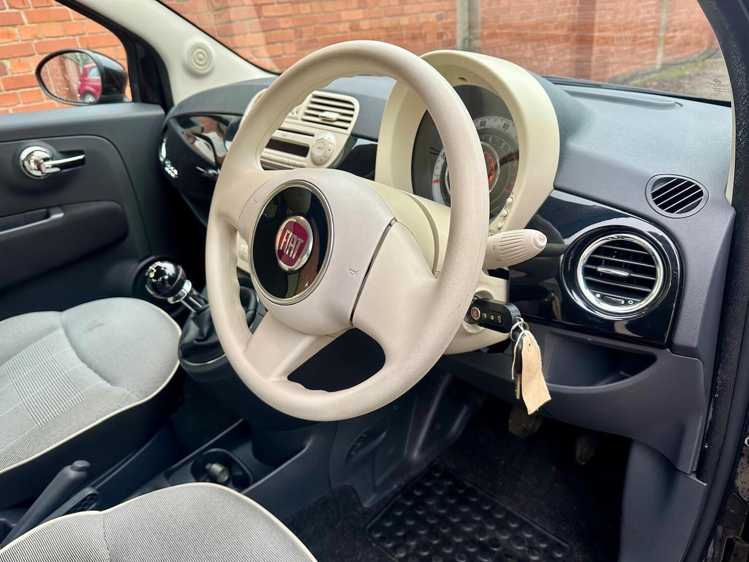 Used Fiat 500 2015 for sale - 77501443: Photo 8