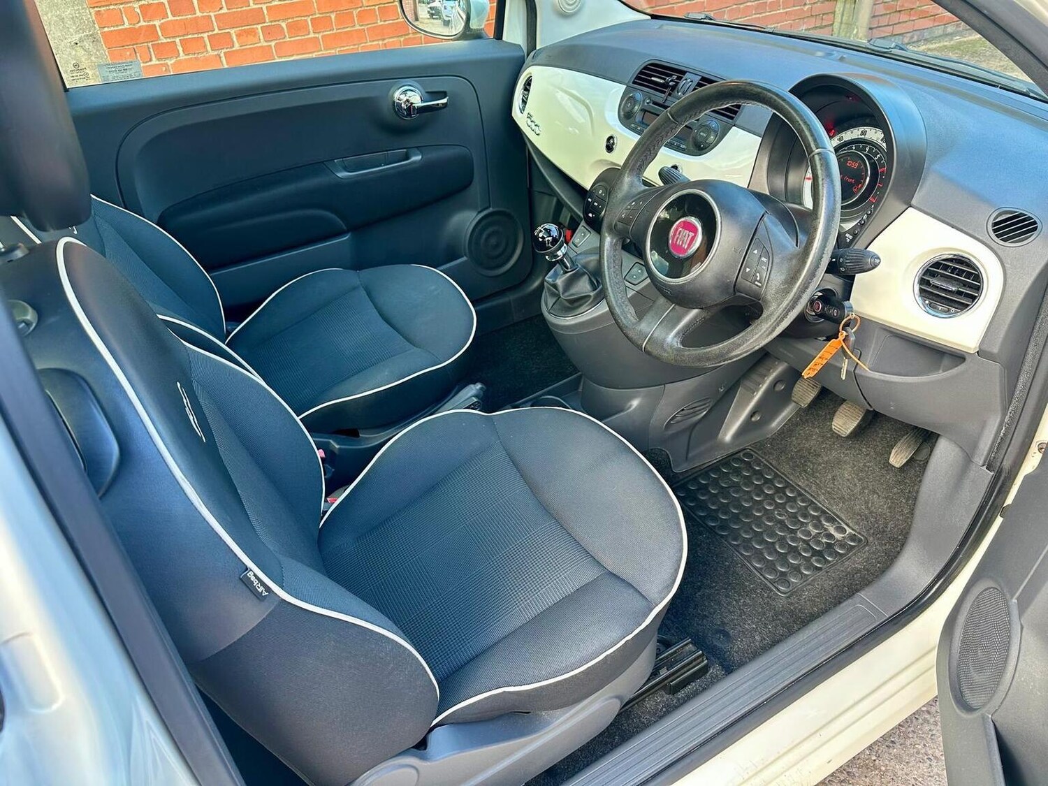 Used Fiat 500 2015 for sale - 77888470: Photo 7