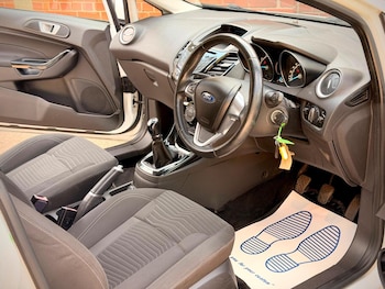 Used Ford Fiesta 2014 for sale - 79487734: Photo