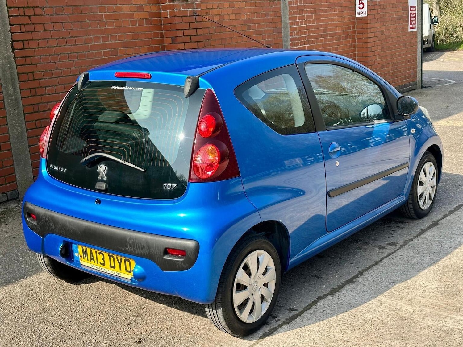 Used Peugeot 107 2013 for sale - 77983735: Photo 13