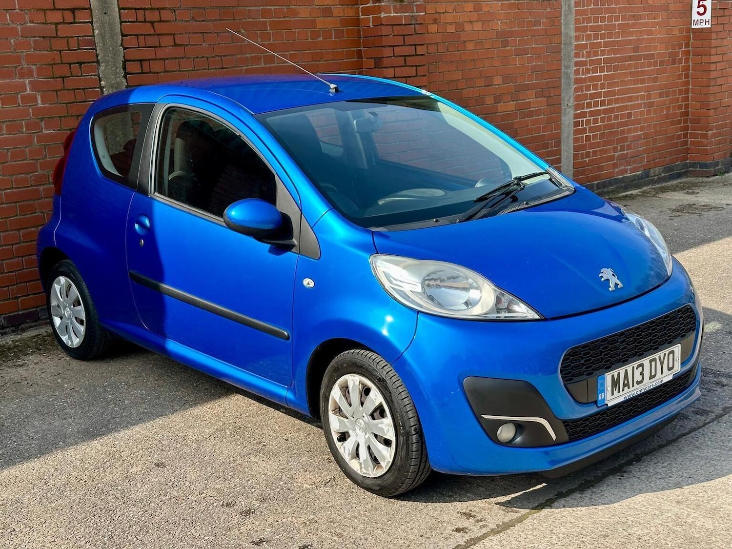Used Peugeot 107 2013 for sale - 77983735: Photo 2