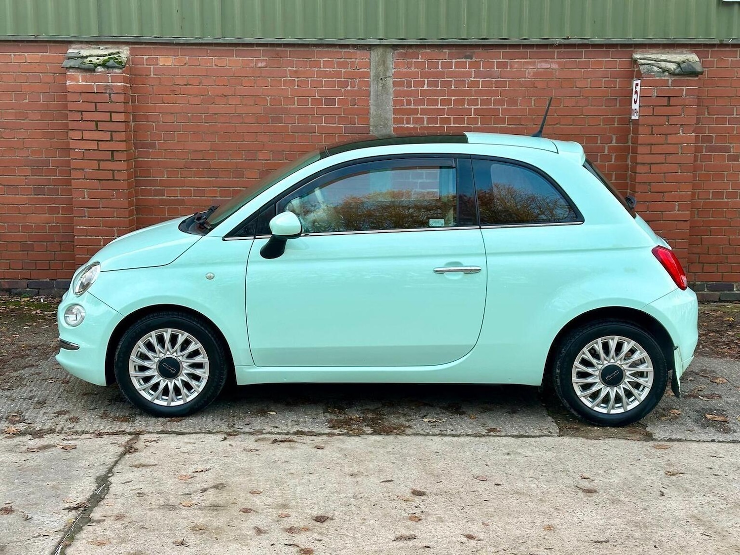 Used Fiat 500 2016 for sale - 76741352: Photo 11