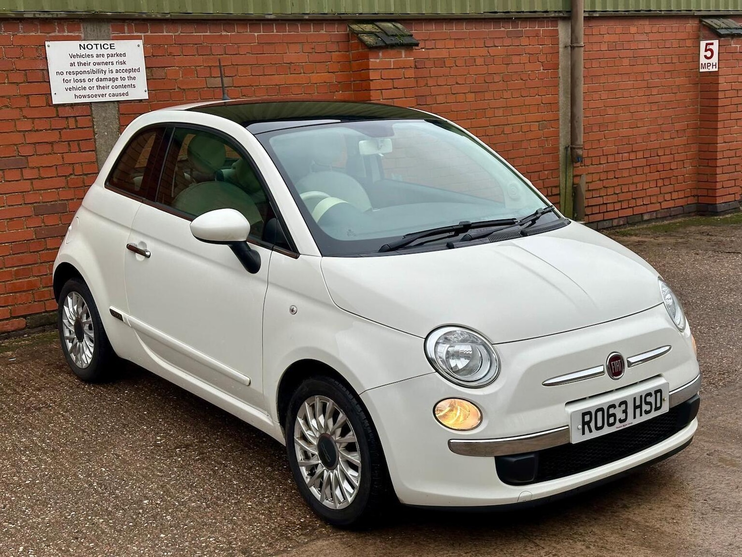 Used Fiat 500 2013 for sale - 77459936: Photo 2