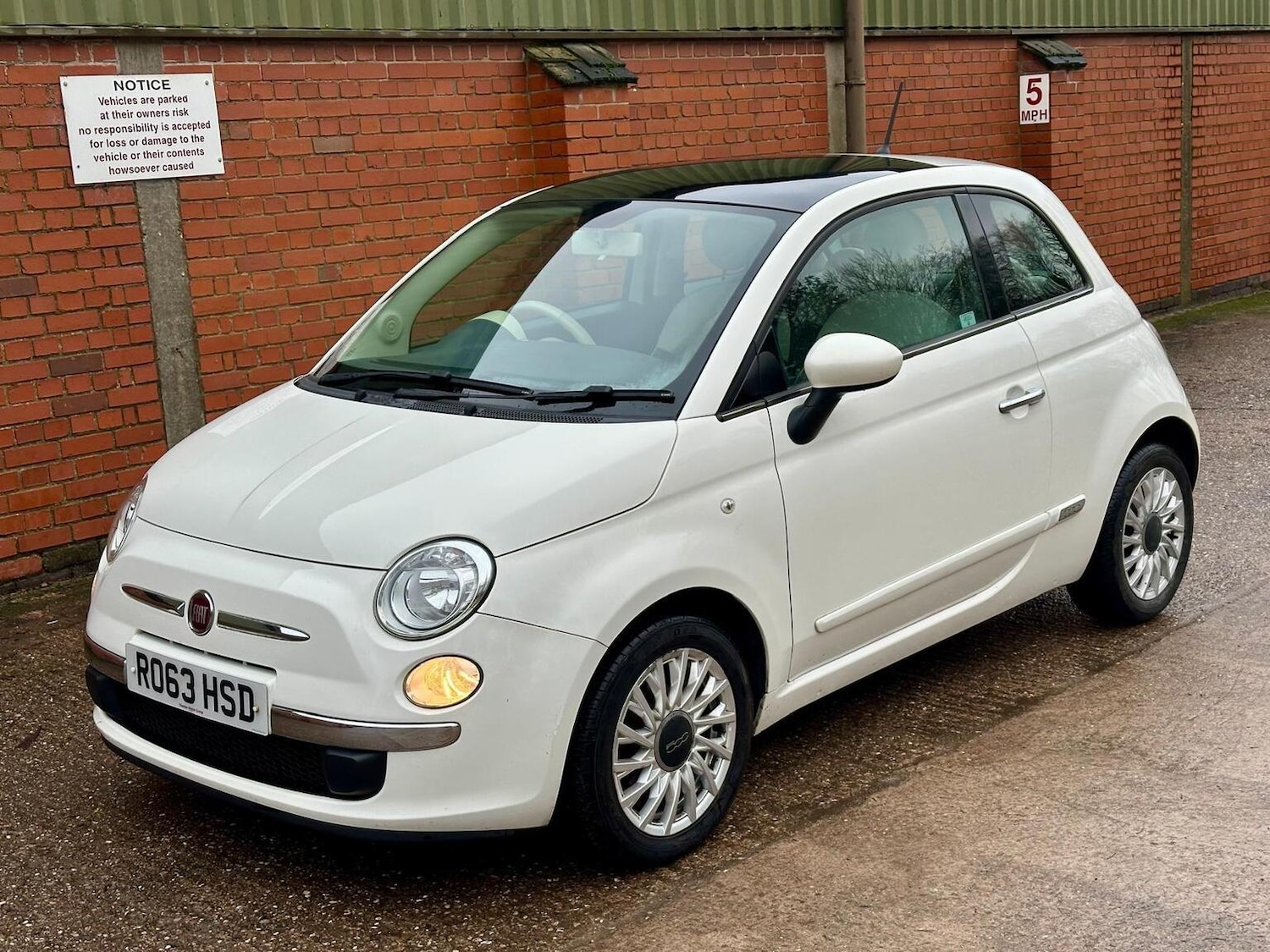 Used Fiat 500 2013 for sale - 77459936: Photo 24
