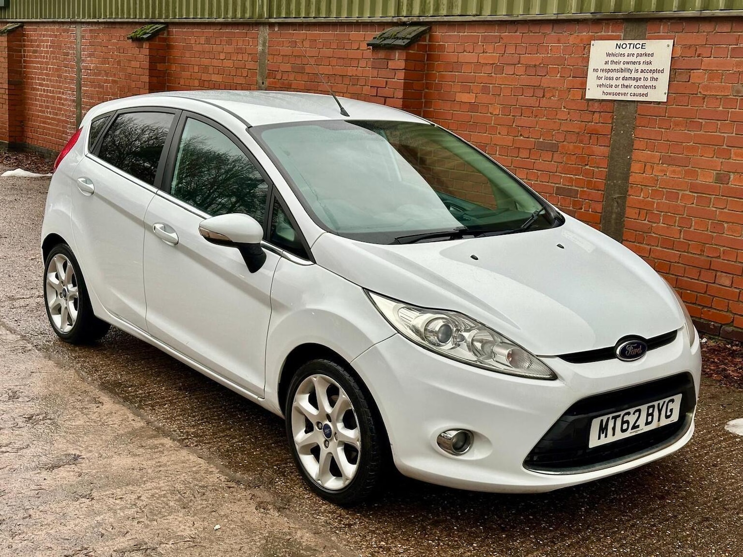 Used Ford Fiesta 2012 for sale - 77277355: Photo 2