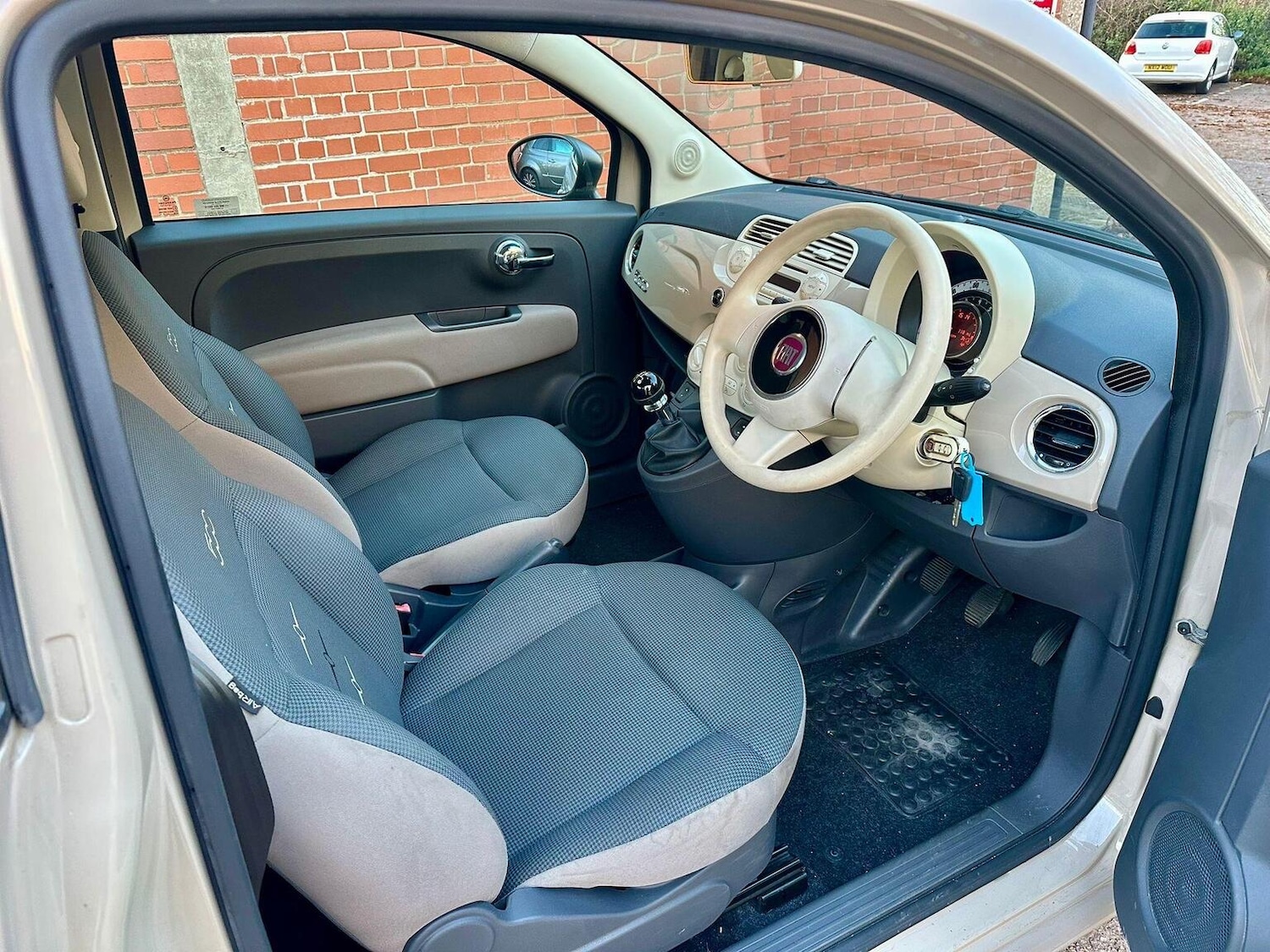 Used Fiat 500 2015 for sale - 76656116: Photo 3