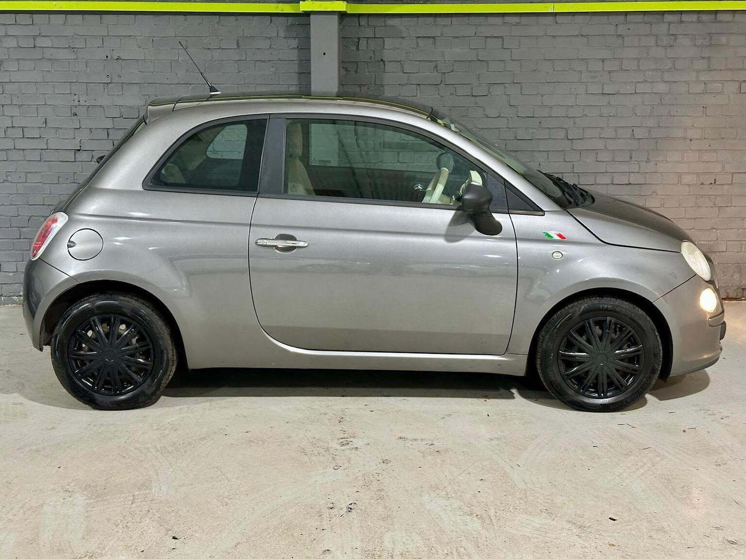 Used Fiat 500 2011 for sale - 77270978: Photo 11