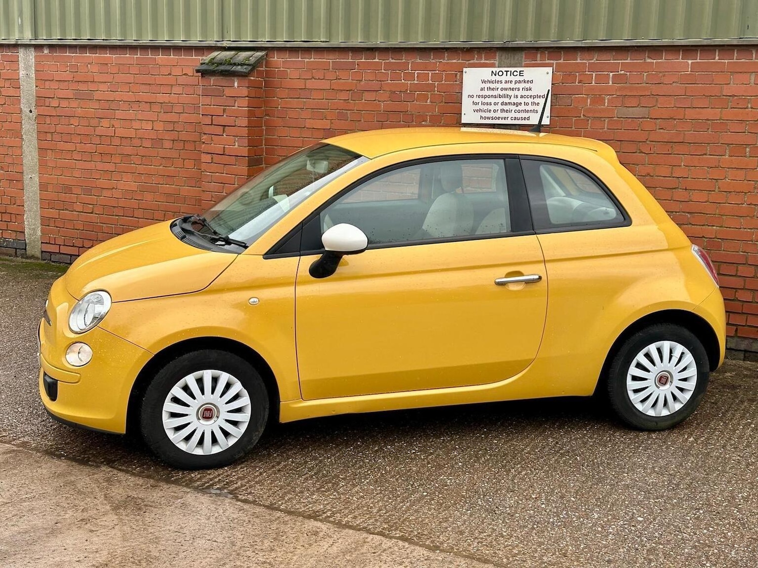 Used Fiat 500 2014 for sale - 77629079: Photo 24