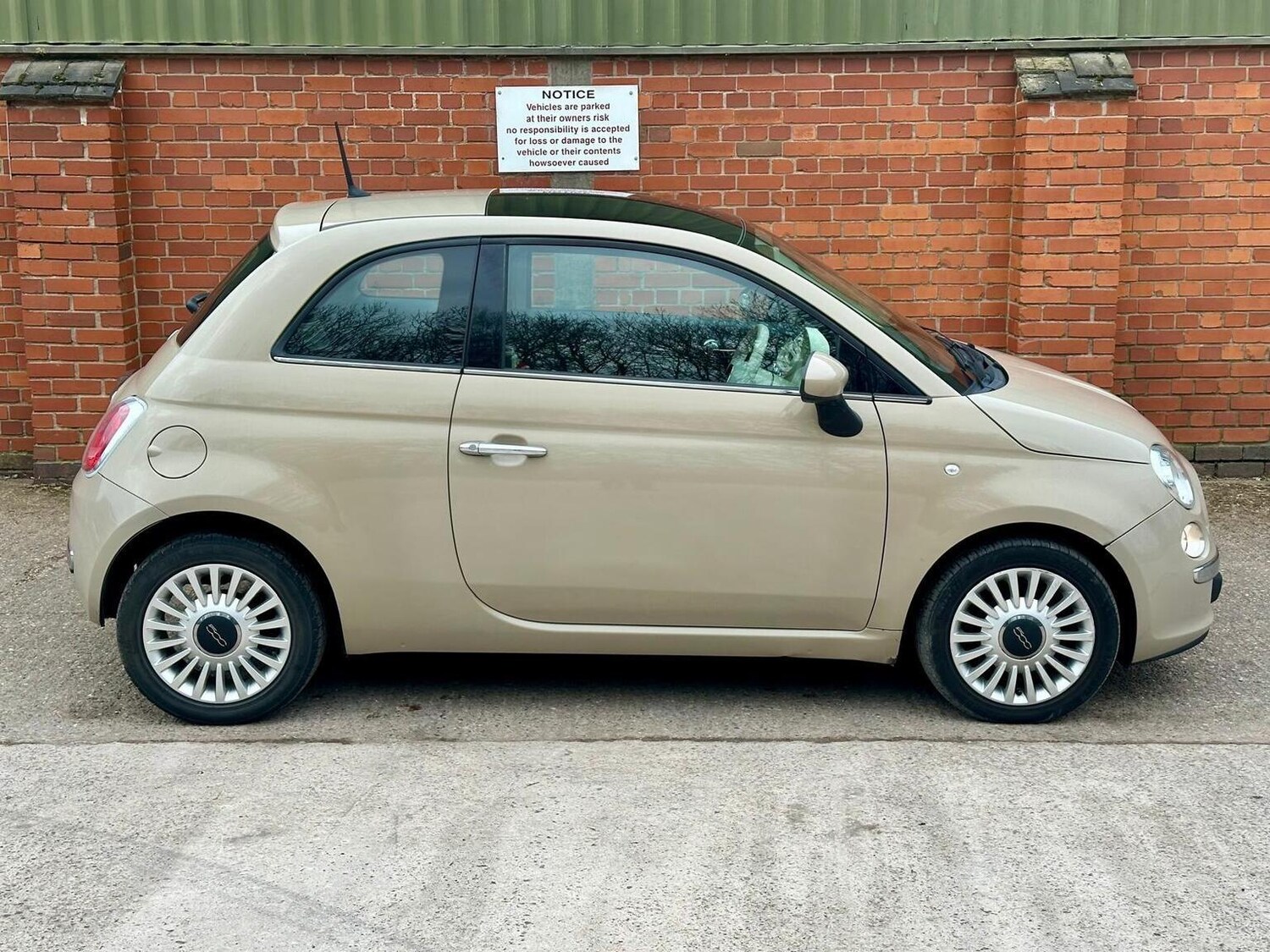 Used Fiat 500 2014 for sale - 77997260: Photo 12
