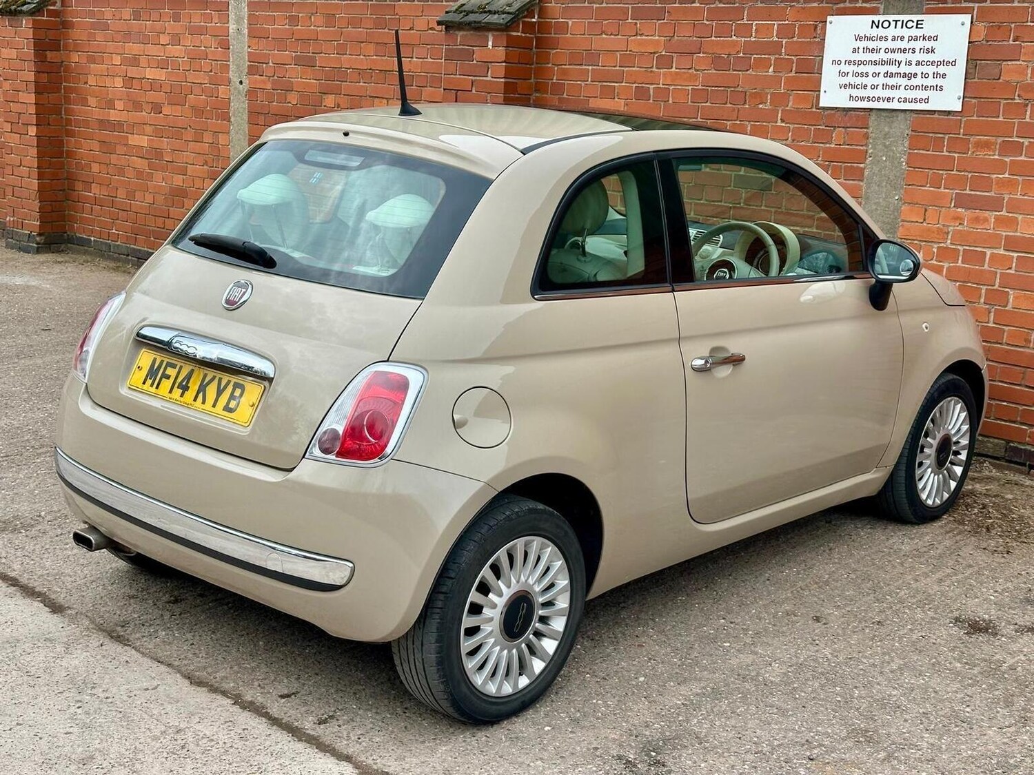 Used Fiat 500 2014 for sale - 77997260: Photo 24