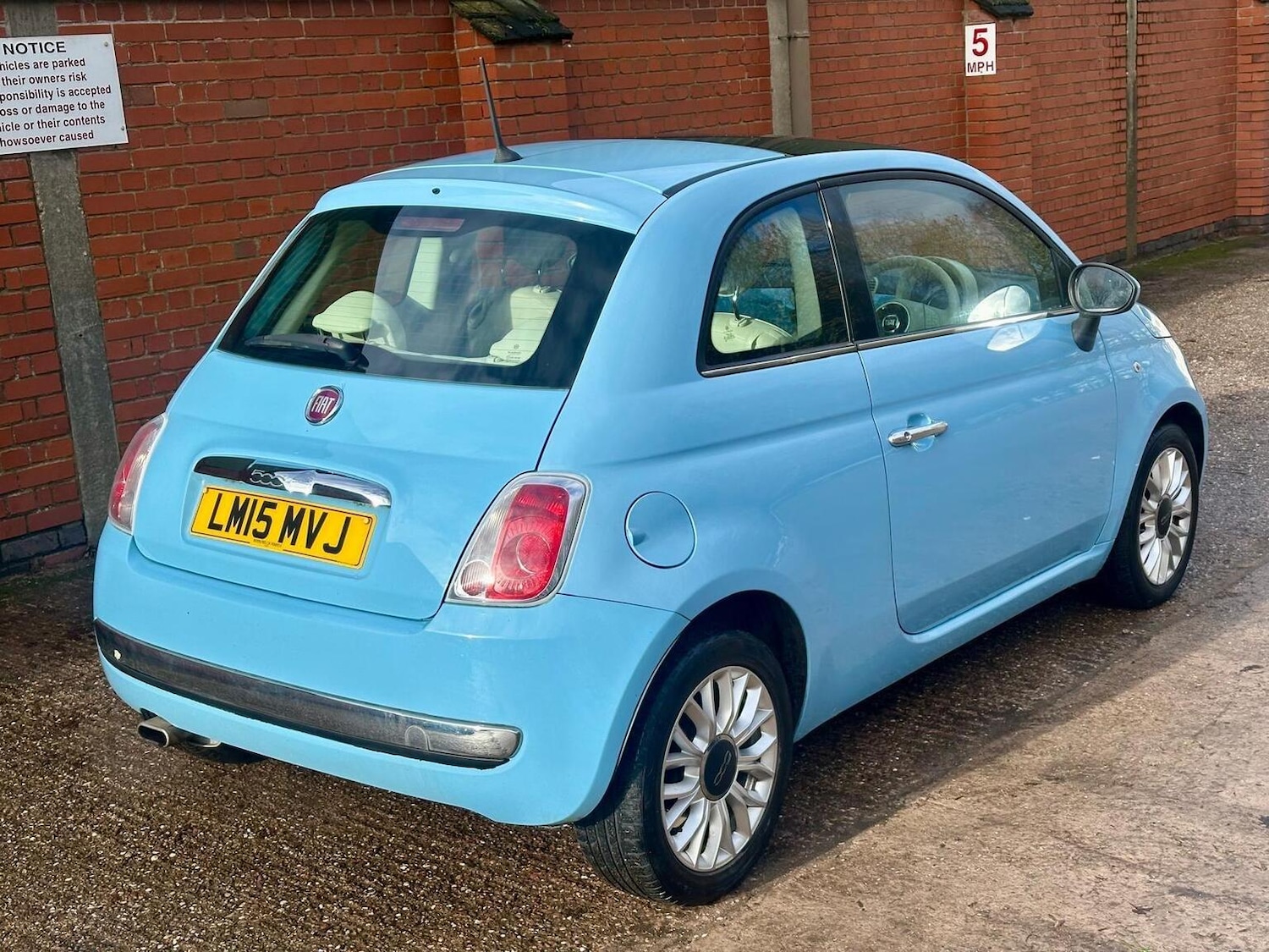 Used Fiat 500 2015 for sale - 77363649: Photo 10