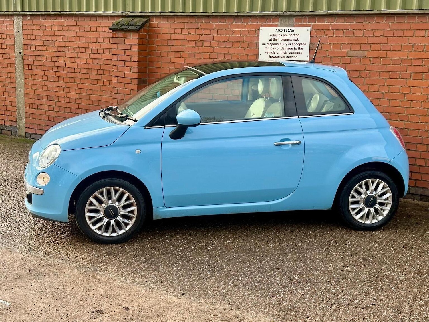 Used Fiat 500 2015 for sale - 77363649: Photo 21
