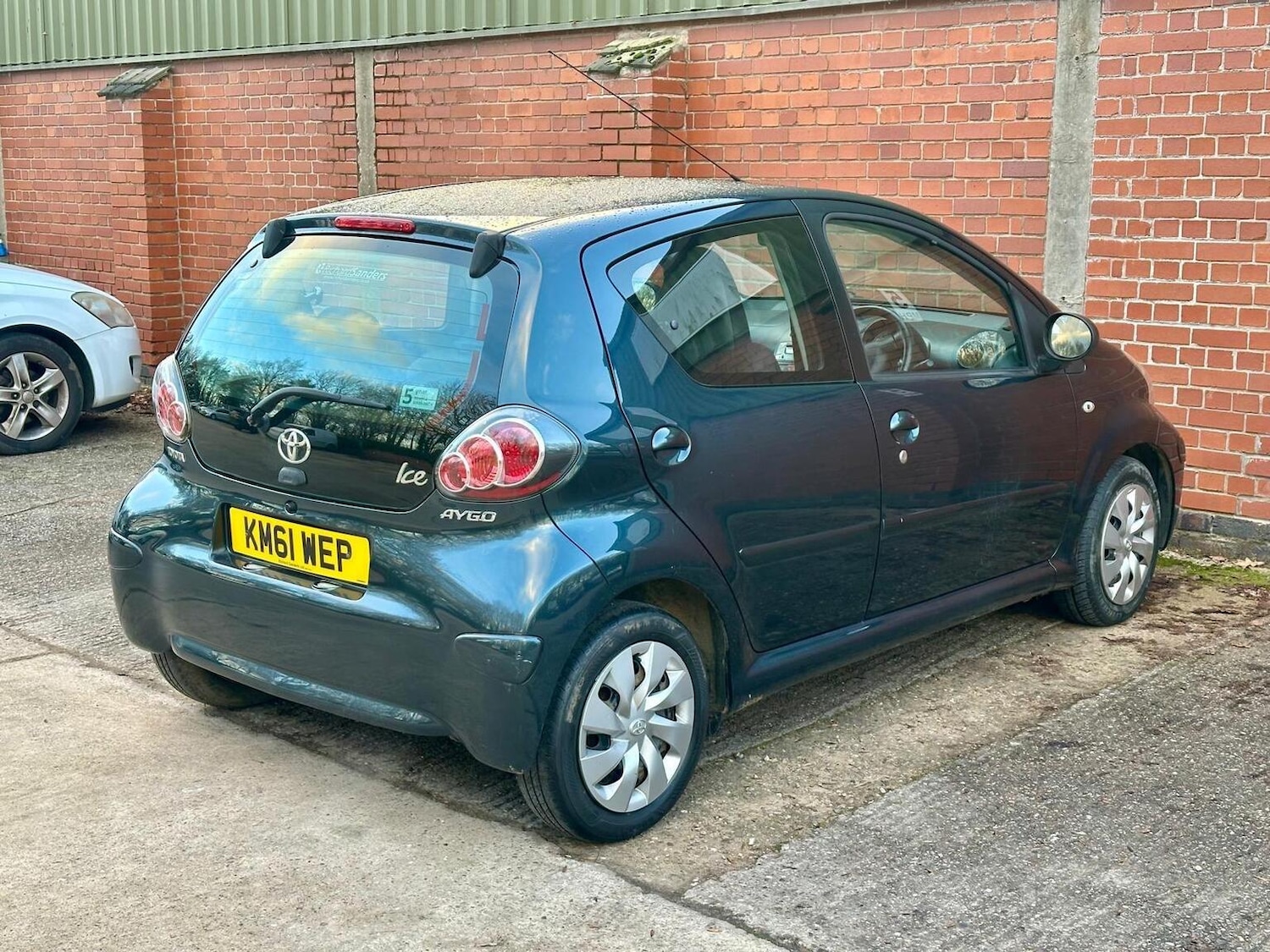 Used Toyota AYGO 2011 for sale - 77093923: Photo 21