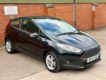 Used Ford Fiesta 2015 for sale - 78920845: Photo