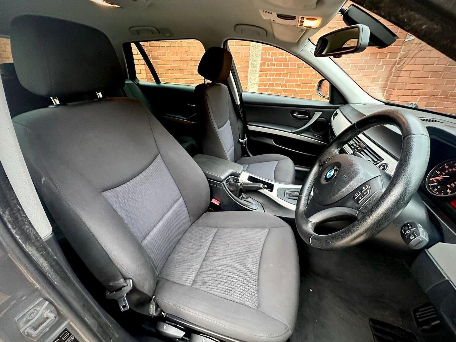 Used BMW 3 Series 2009 for sale - 76324748: Photo 12