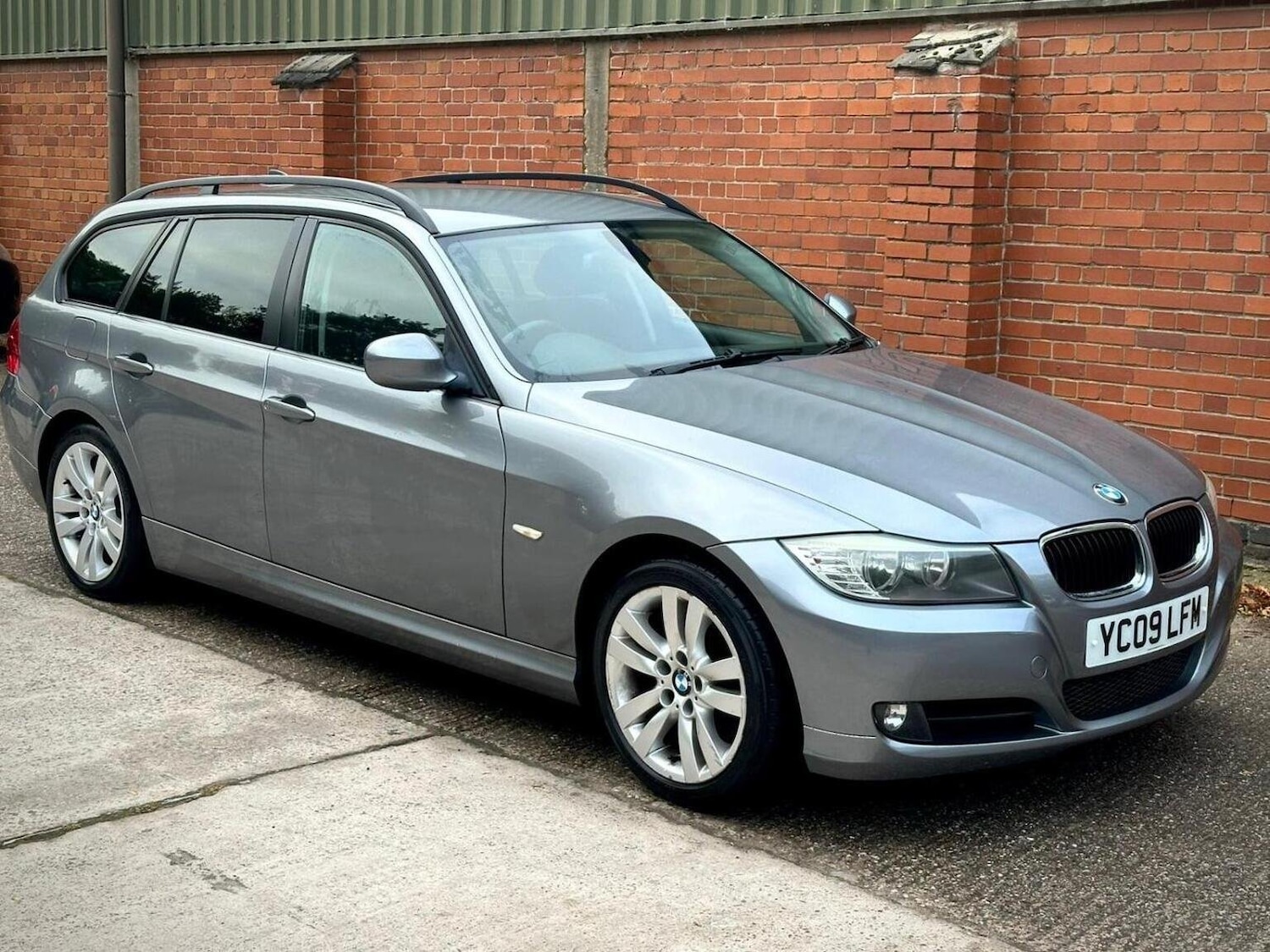 Used BMW 3 Series 2009 for sale - 76324748: Photo 5