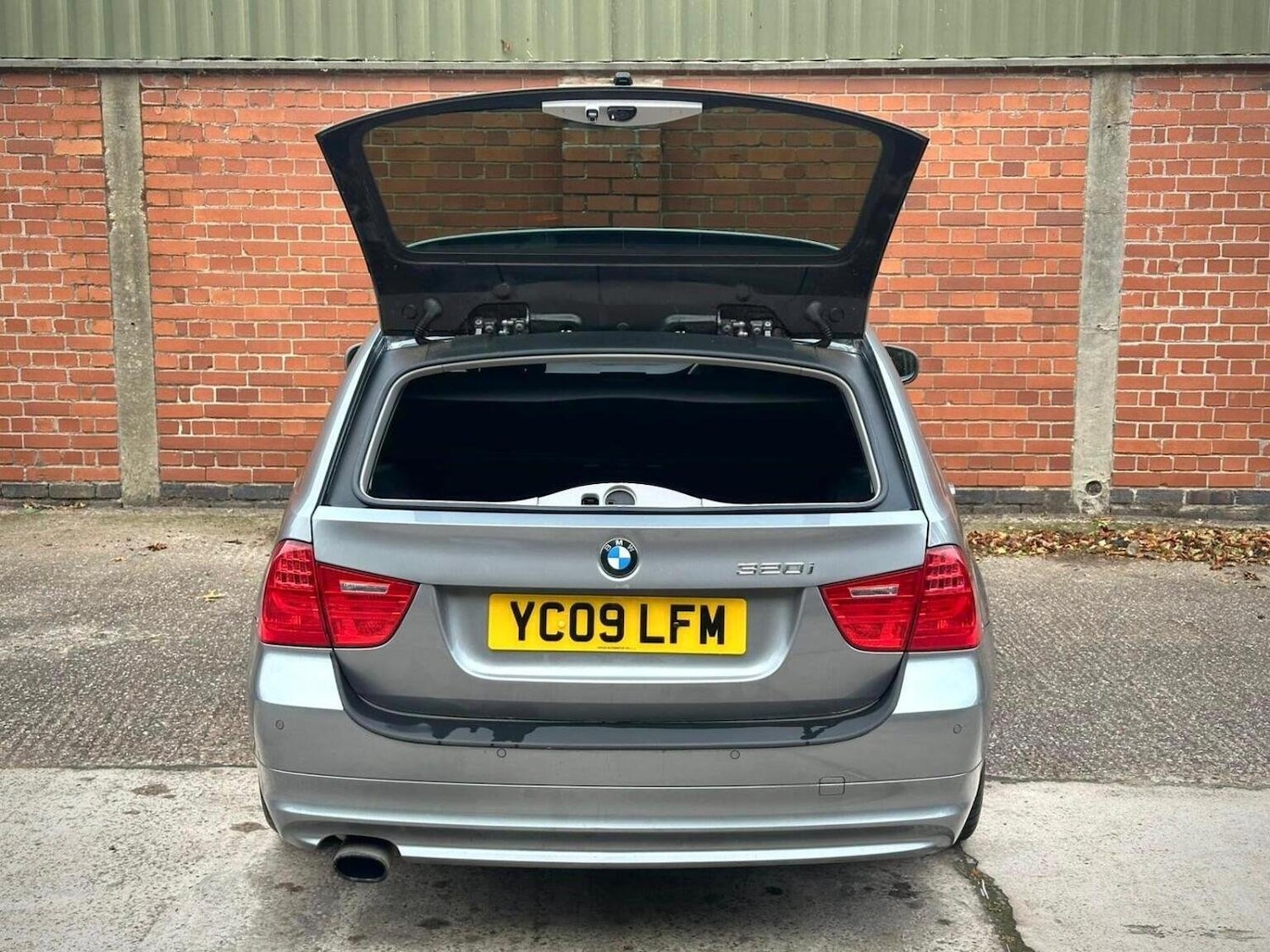 Used BMW 3 Series 2009 for sale - 76324748: Photo 7