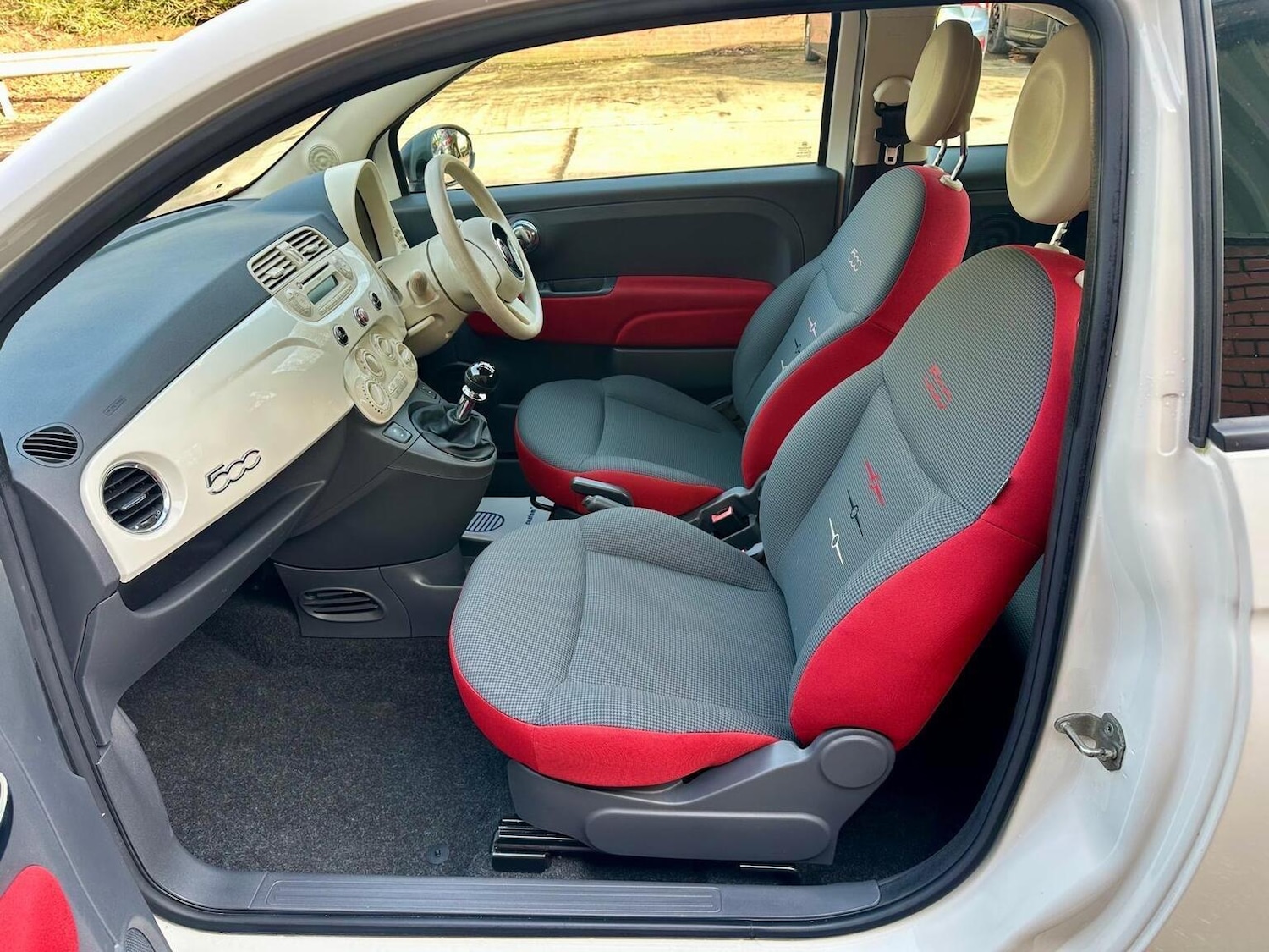 Used Fiat 500 2015 for sale - 77567520: Photo 8