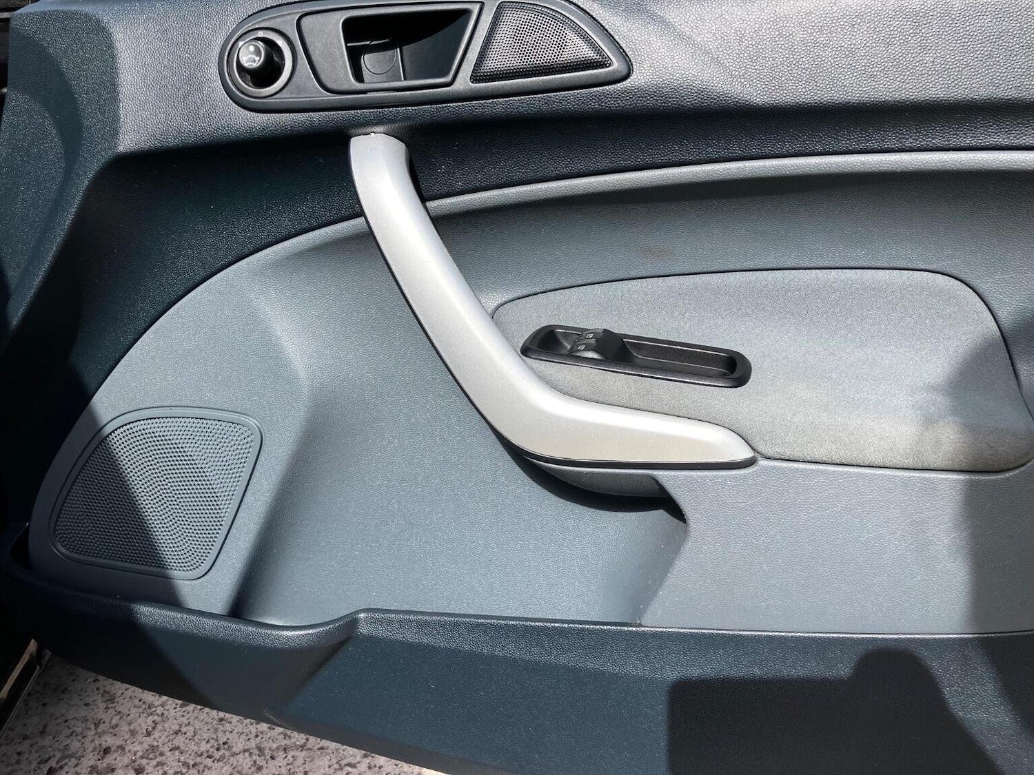 Used Ford Fiesta 2009 for sale - 75736052: Photo 5