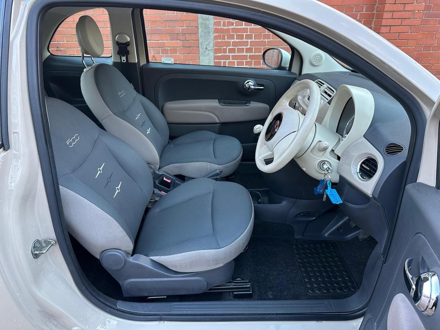 Used Fiat 500 2015 for sale - 77011755: Photo 3