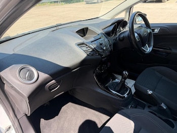 Used Ford Fiesta 2013 for sale - 79150328: Photo