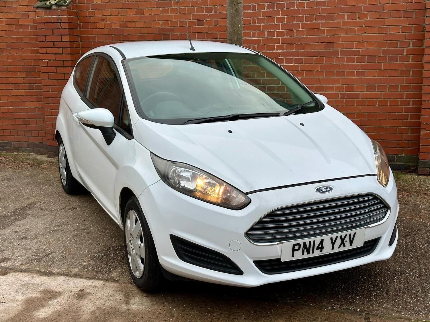 Used Ford Fiesta 2014 for sale - 77053714: Photo 12
