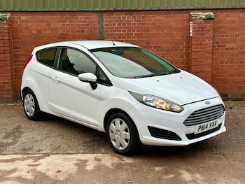 Used Ford Fiesta 2014 for sale - 77053714: Photo
