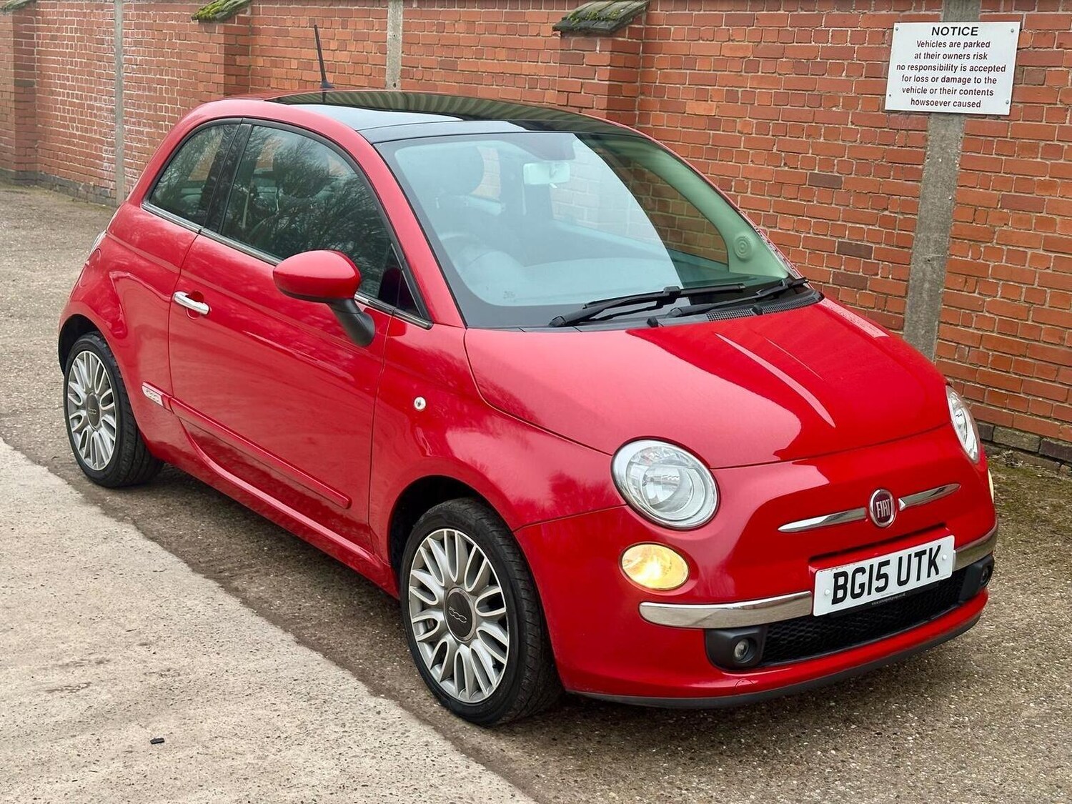 Used Fiat 500 2015 for sale - 77813111: Photo 12