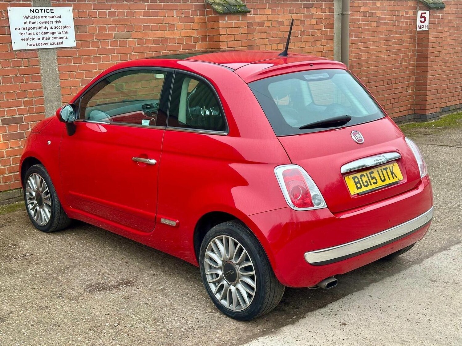 Used Fiat 500 2015 for sale - 77813111: Photo 24