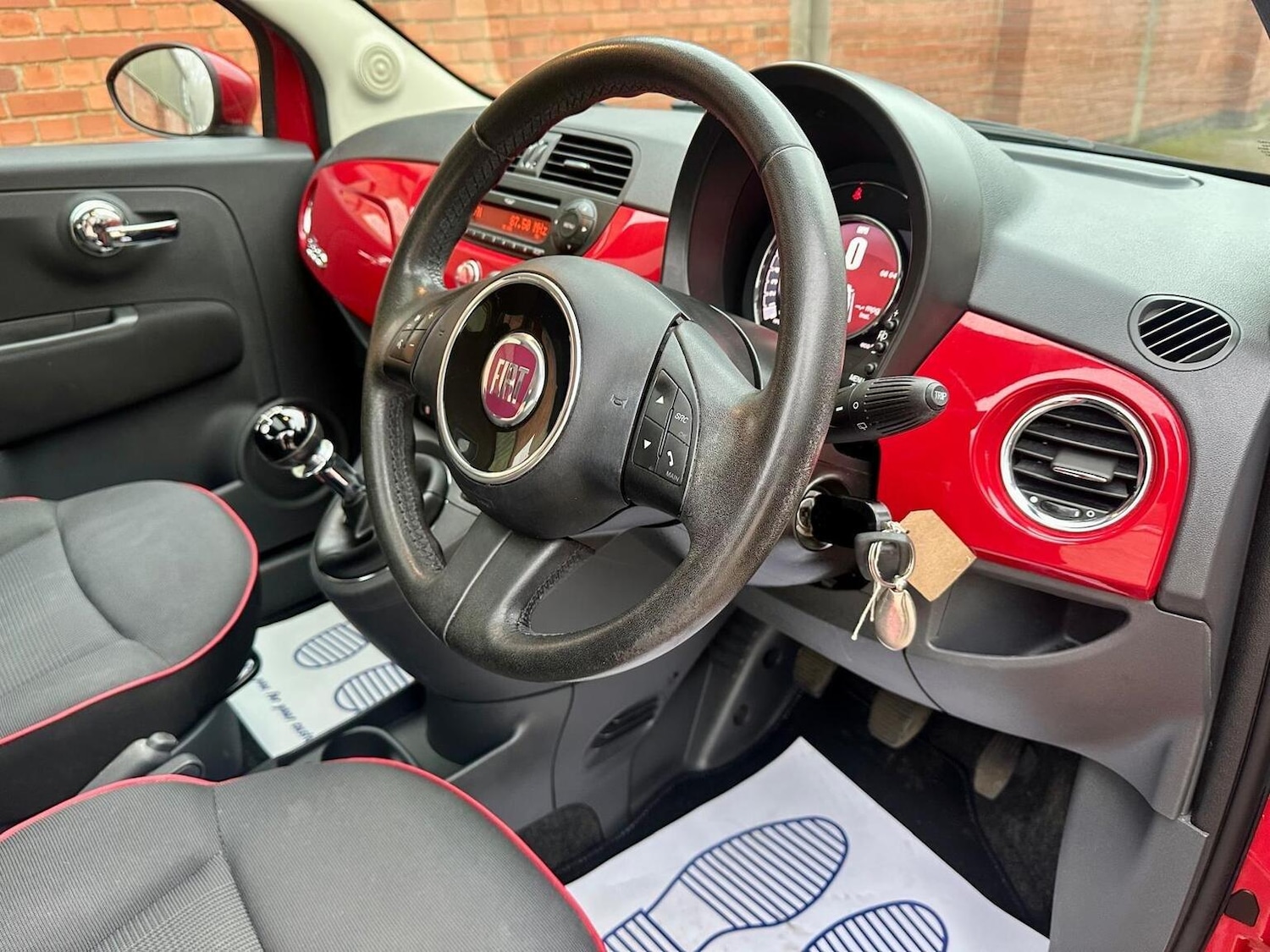 Used Fiat 500 2015 for sale - 77813111: Photo 5