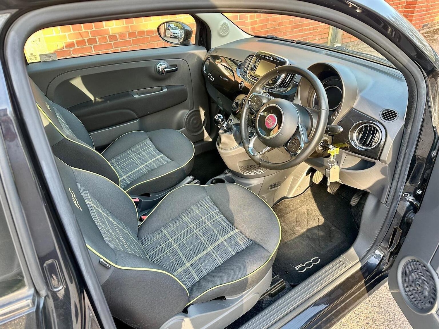 Used Fiat 500 2015 for sale - 78168808: Photo 16