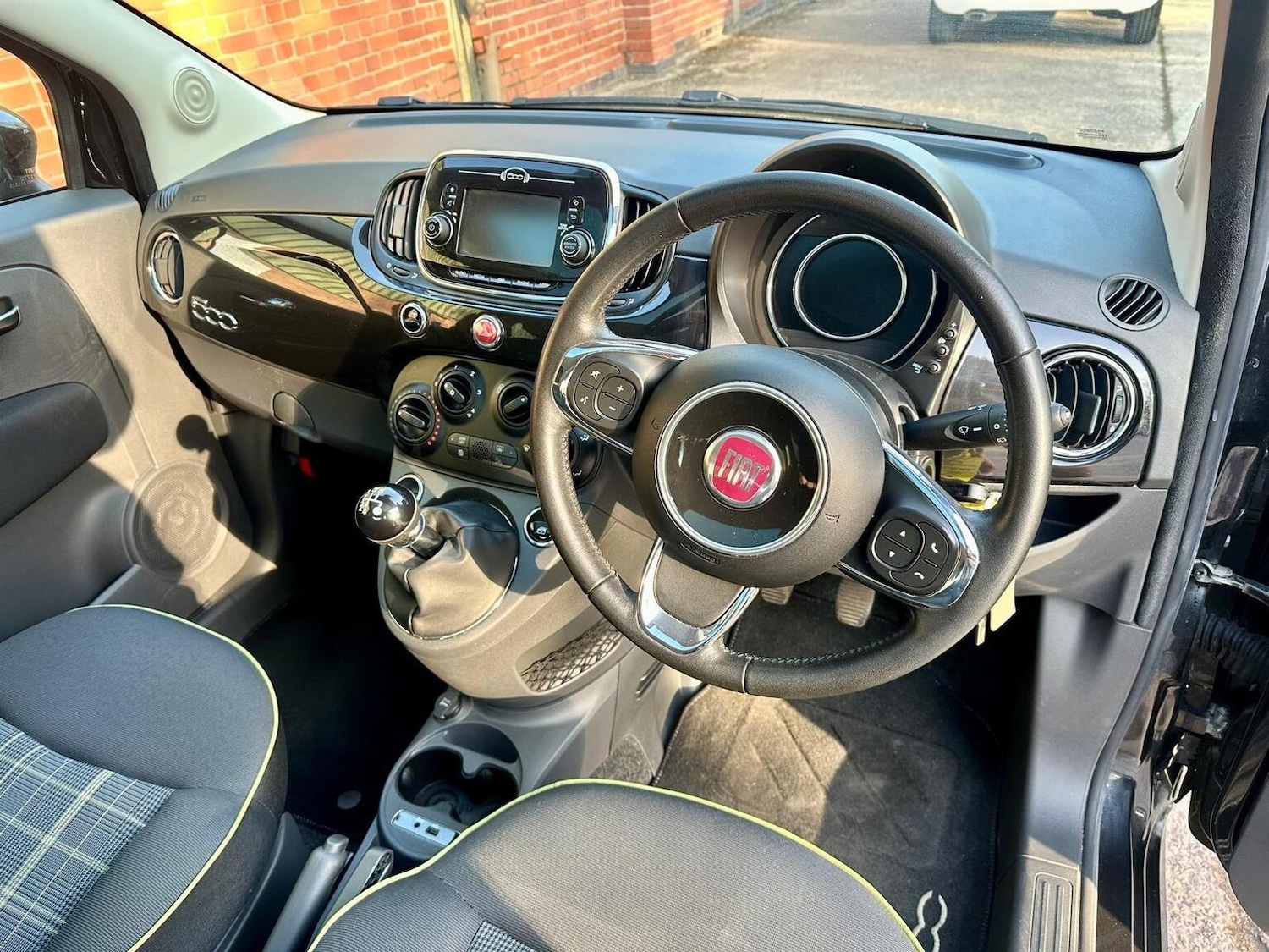 Used Fiat 500 2015 for sale - 78168808: Photo 5