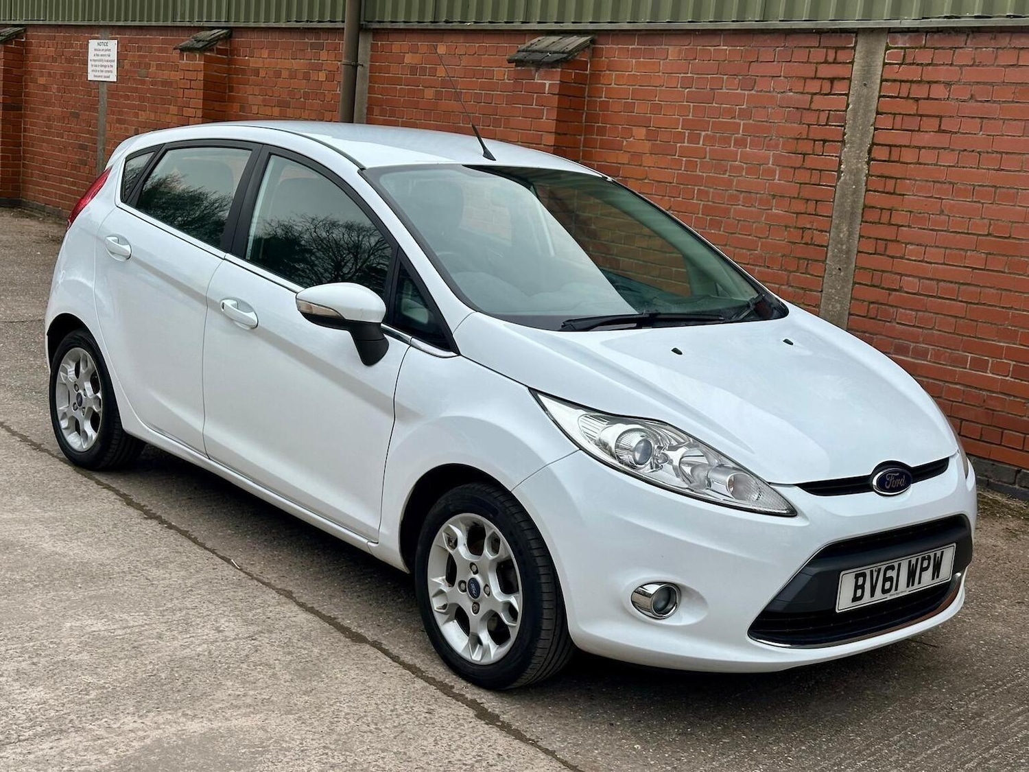 Used Ford Fiesta 2011 for sale - 77997209: Photo 11