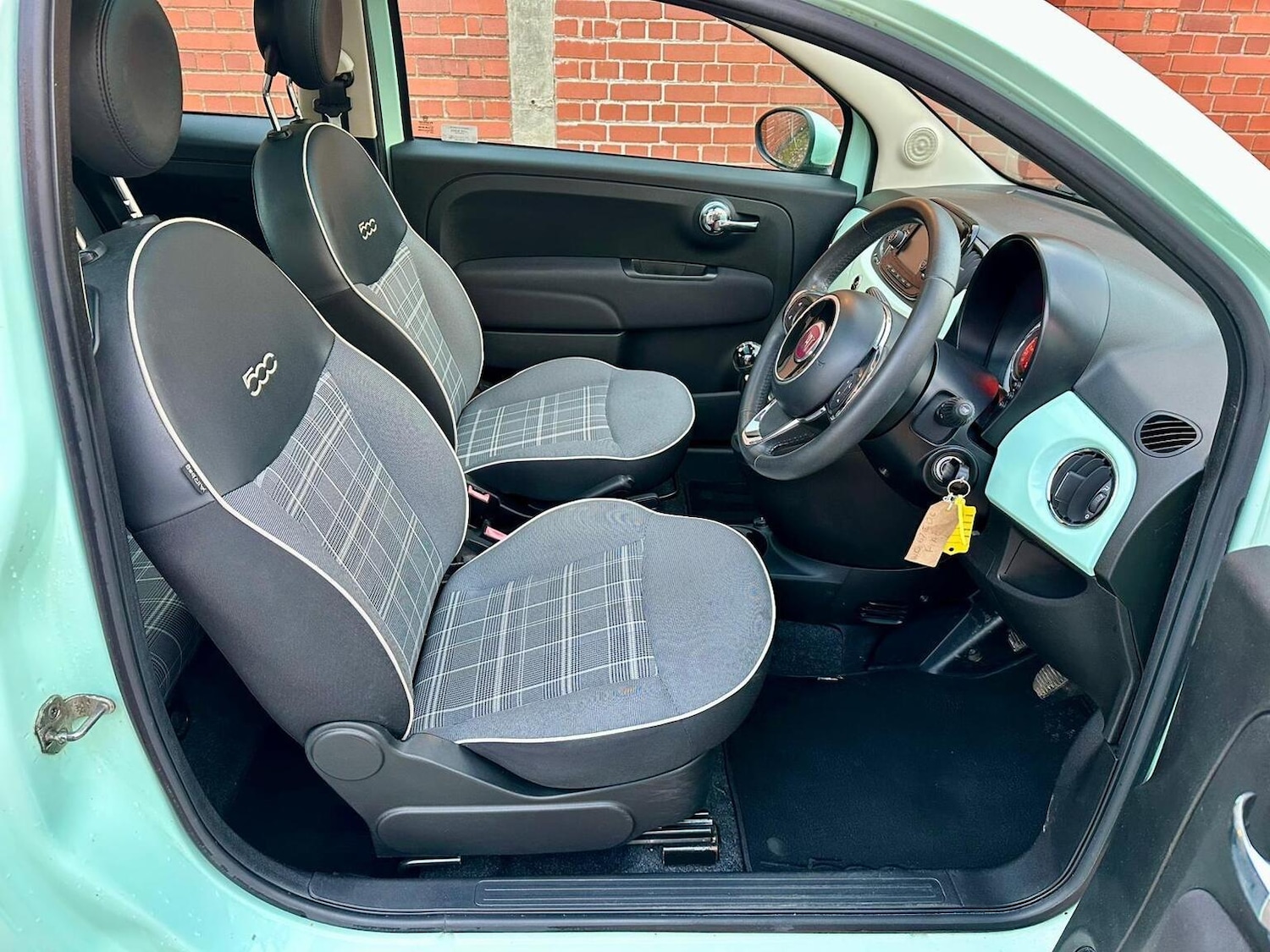 Used Fiat 500 2018 for sale - 76662709: Photo 14