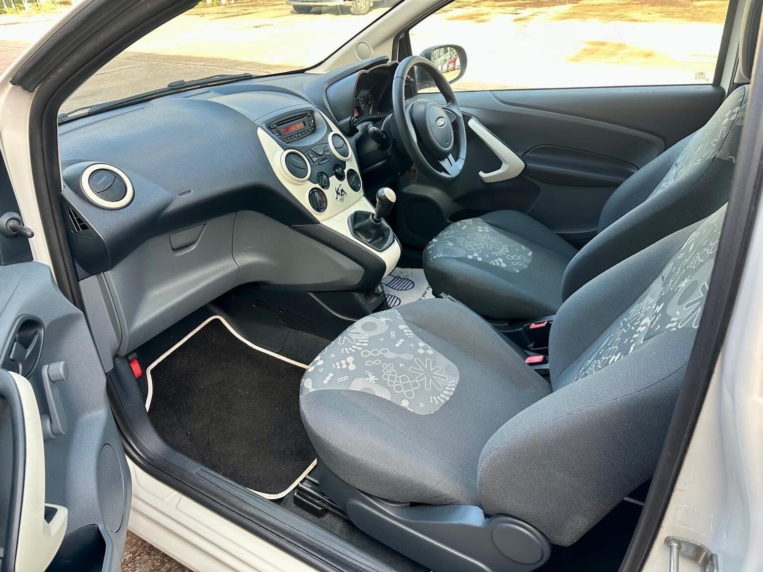 Used Ford Ka 2013 for sale - 77715055: Photo 8