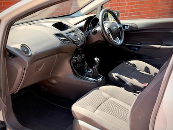 Used Ford Fiesta 2014 for sale - 79487737: Photo