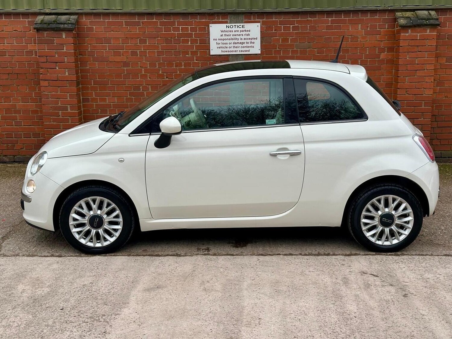 Used Fiat 500 2014 for sale - 77681821: Photo 22