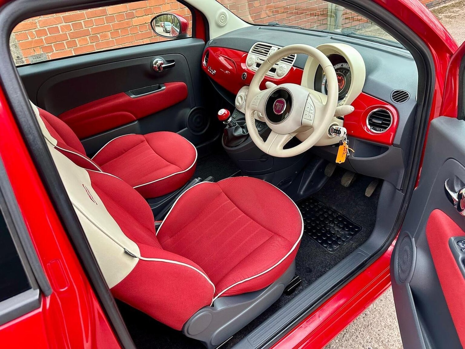 Used Fiat 500C 2014 for sale - 78025752: Photo 10