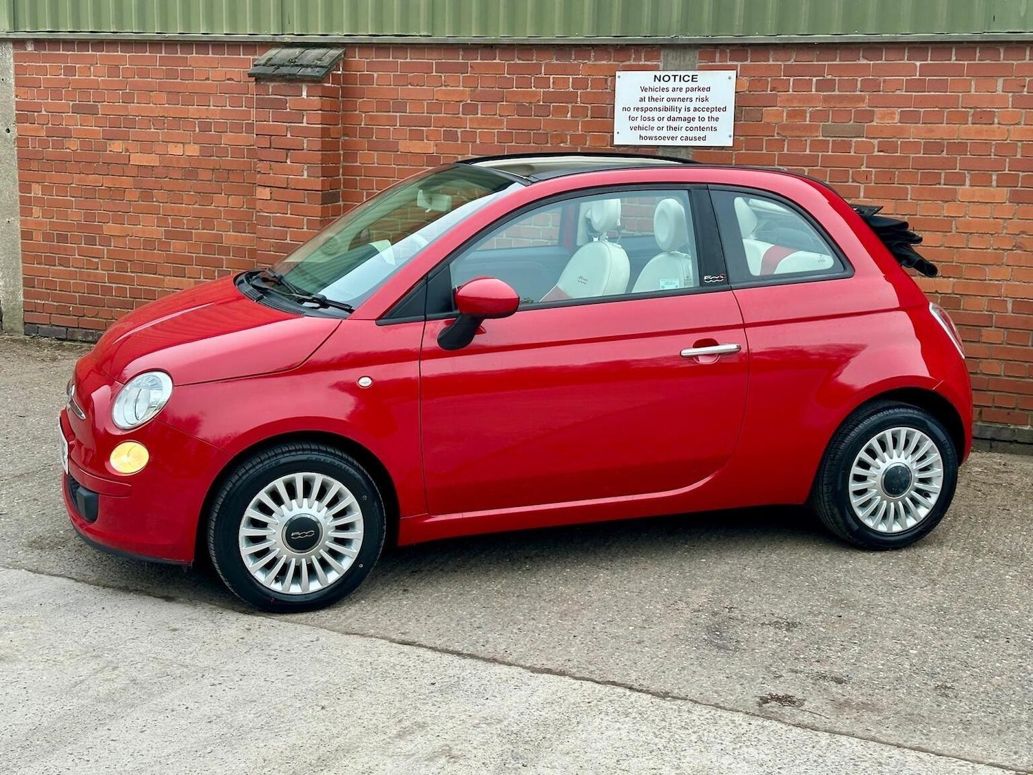 Used Fiat 500C 2014 for sale - 78025752: Photo 18