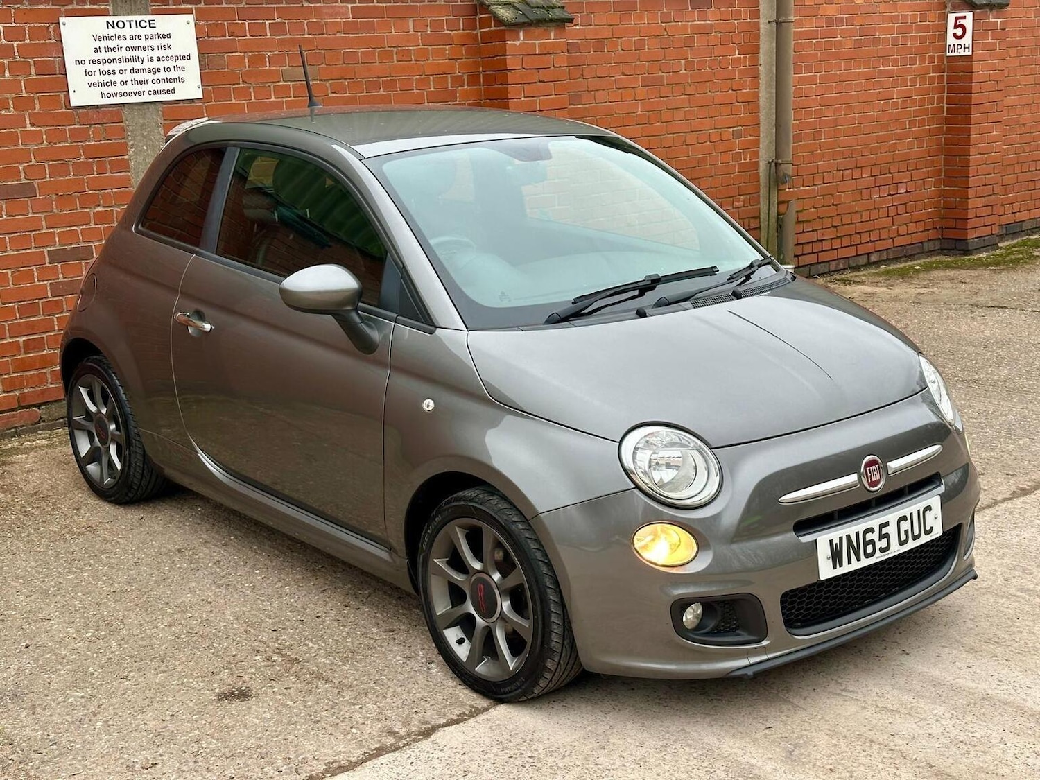 Used Fiat 500 2015 for sale - 77603373: Photo 2