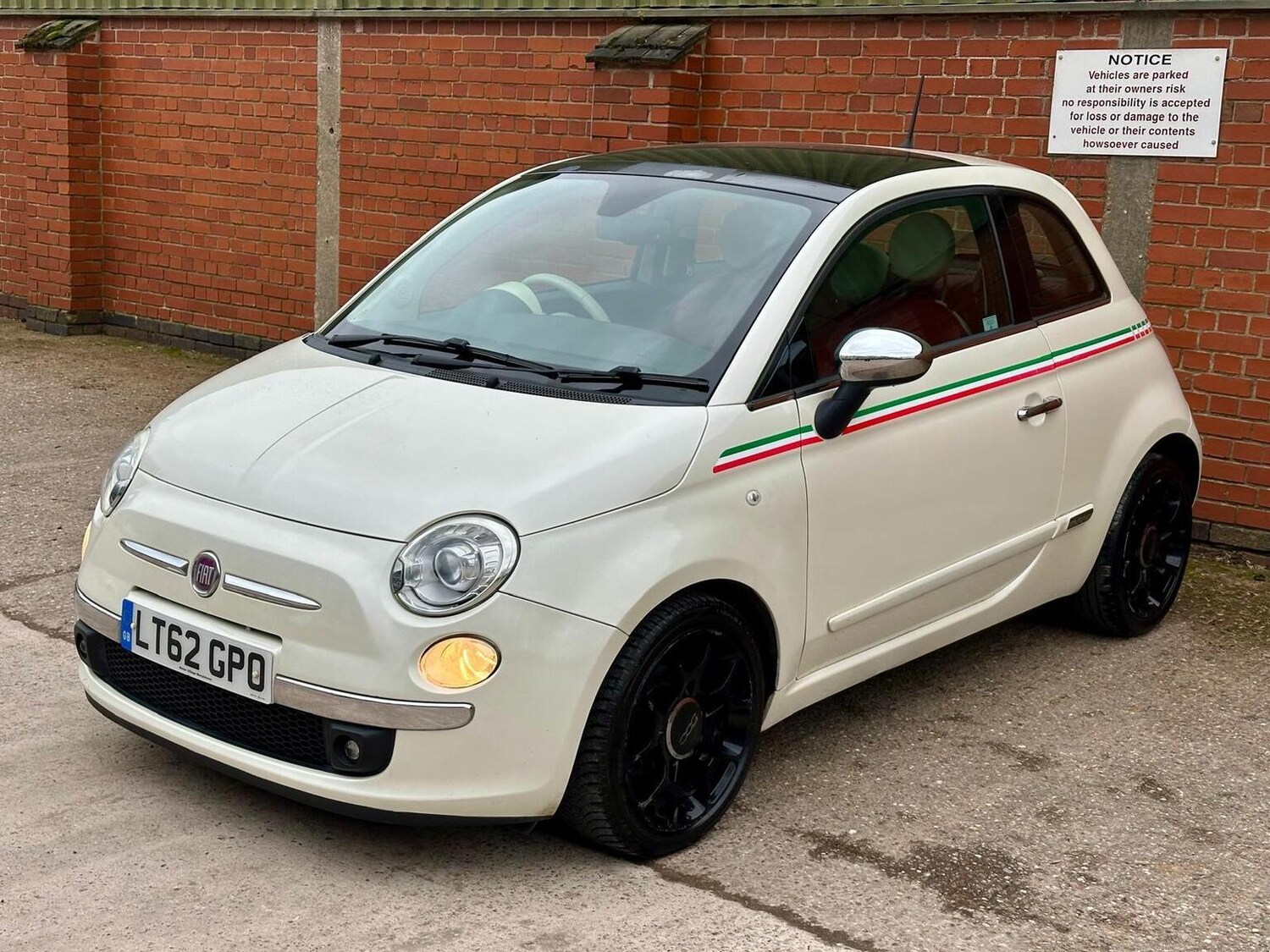 Used Fiat 500 2012 for sale - 77973750: Photo 15